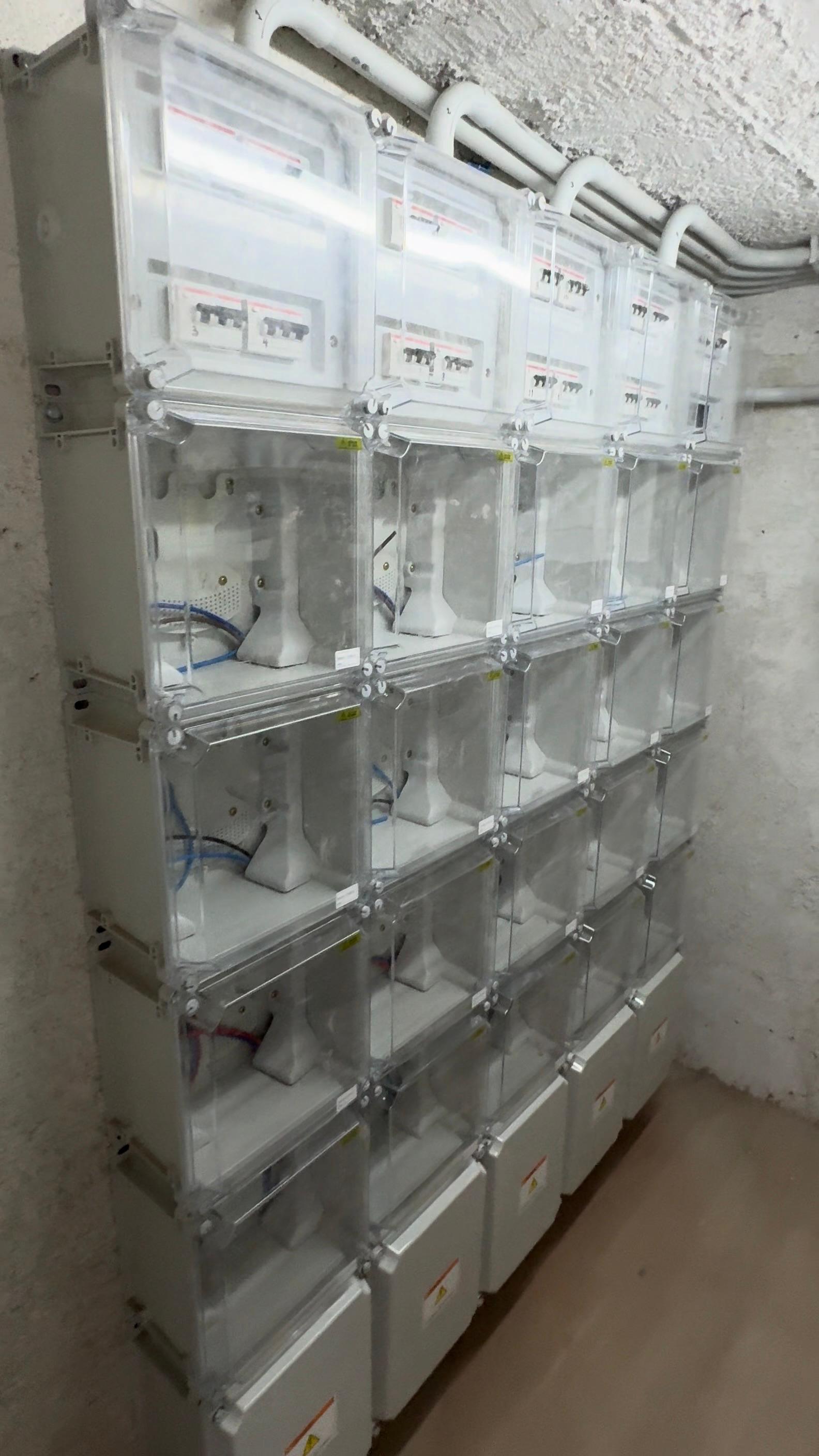 Registro del estado inicial de los pilares multimedidor del complejo